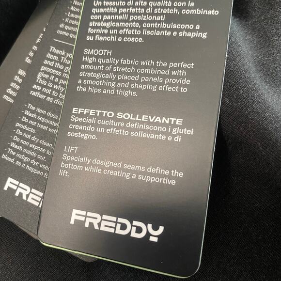 Freddy WRUP Denim Pants High Waisted Palazzo Flare Size Large Booty lift New - Picture 12 of 12